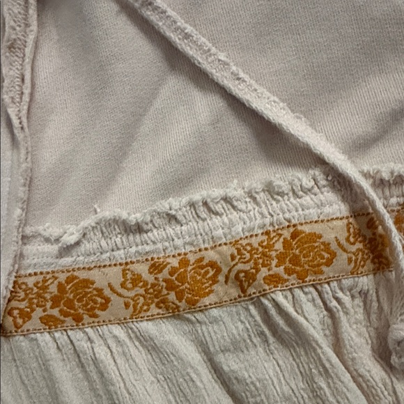 Pink Ruffled Women's Top - Picture 8 of 9